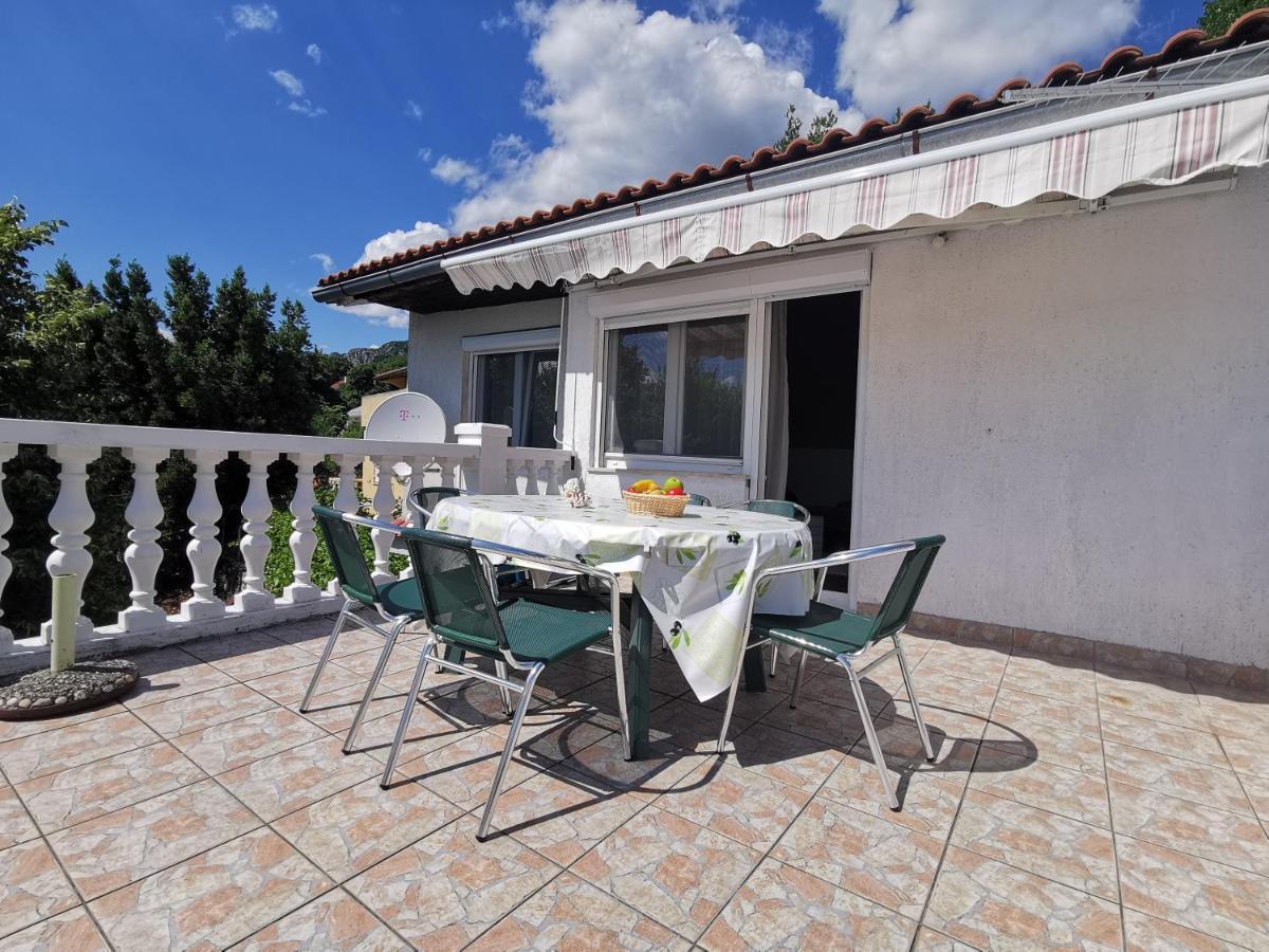 Maestral Apartment Брибир Екстериор снимка